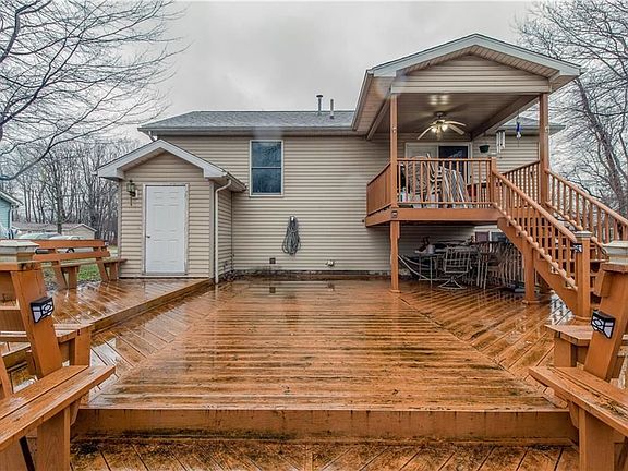 5th image of 526 Millard Ave