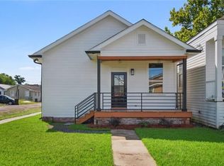 3939 Hamilton St, New Orleans, LA 70118