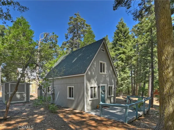 25867 Mile Pine Rd, Twin Peaks, CA 92391