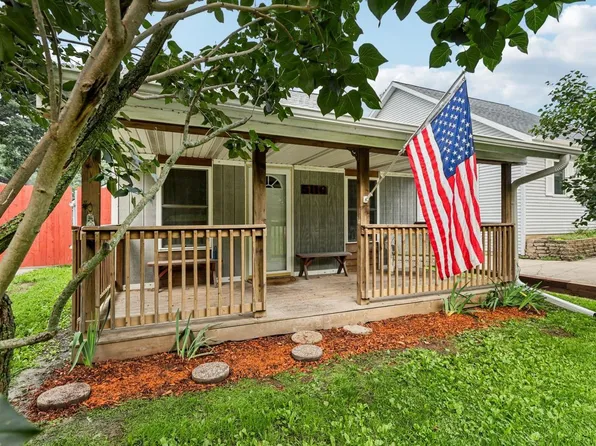 5116 Erling Avenue, Mcfarland, WI 53558