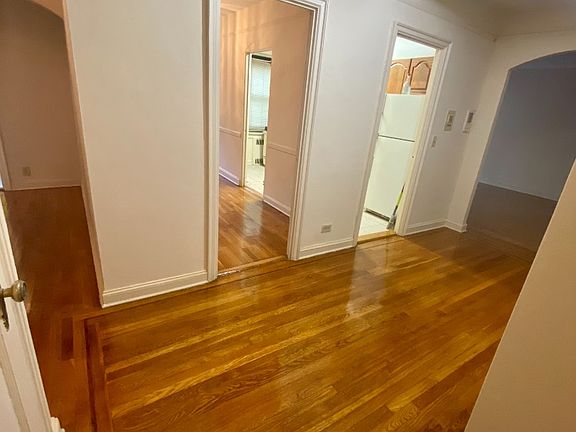 2nd image of 311 Main St Floor 1E-1