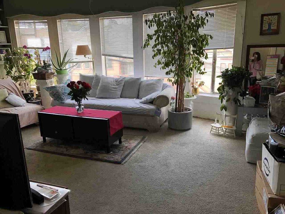 2nd image of 242 Holloway Ave