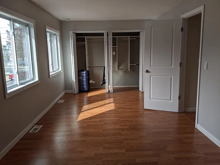 134 Kearney Ave — Photo 12