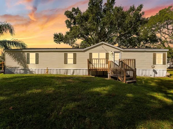 11004 KITTY HAWK DRIVE, TAMPA, FL 33625