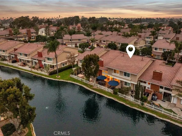 7906 Seawall Cir, Huntington Beach, CA 92648