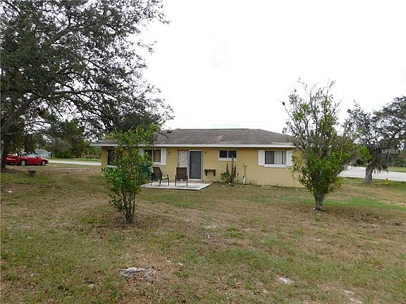 4th image of 1830 N Normandy Blvd