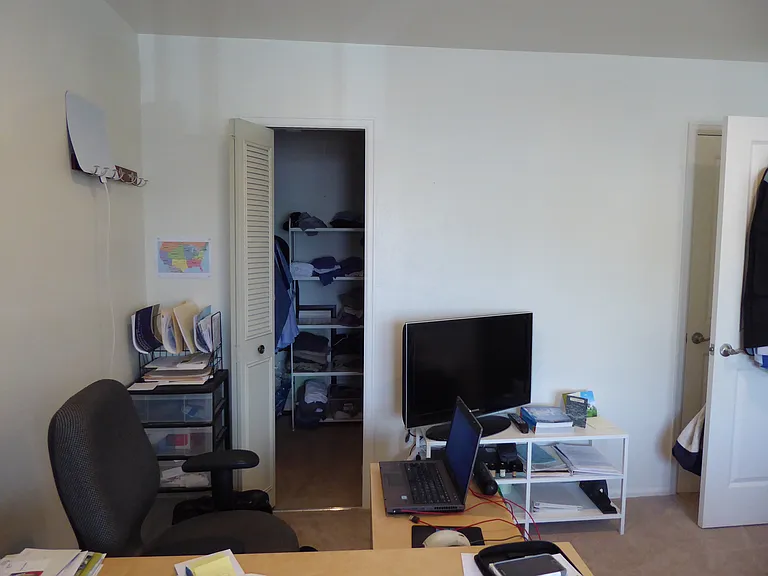1101 Monroe Dr #D — Photo 11