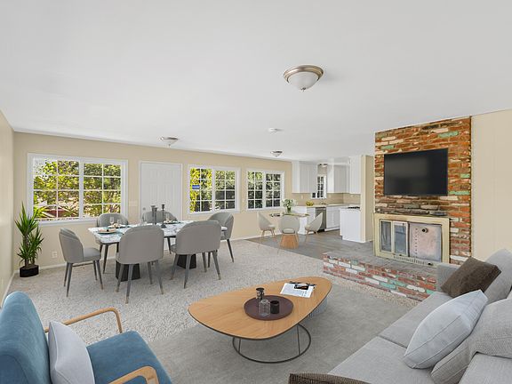5th image of 42909 Coolcrest Dr