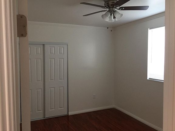 3rd image of 4114 Blanchard St