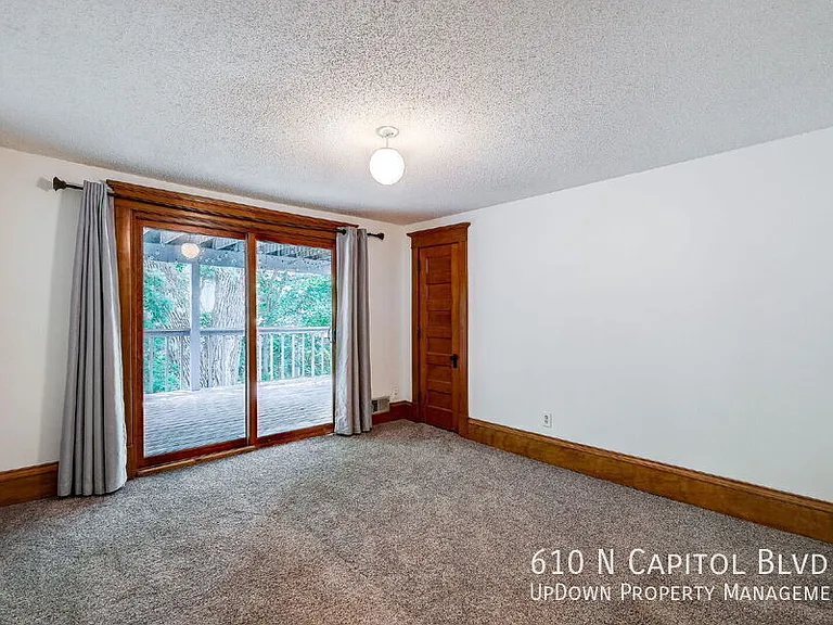 610 N Capitol Blvd — Photo 8