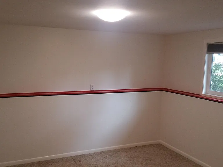 9028 Garfield Dr — Photo 13