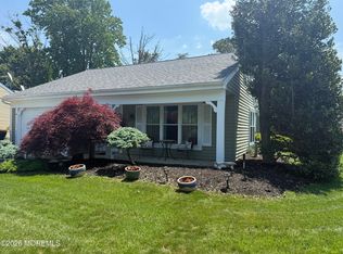 39 Sandhurst Street, Manchester, NJ 08759