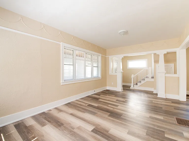 1130 Lafayette Ave SE — Photo 27