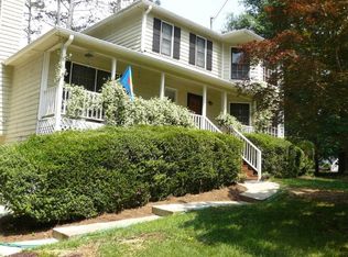 1894 Willow Wisp Way, Lilburn, GA 30047