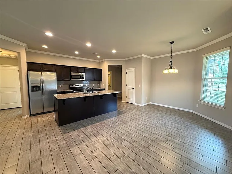 1486 S Blue Willow Ave — Photo 7