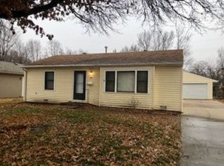 117 E Edgemoor St, Derby, KS 67037