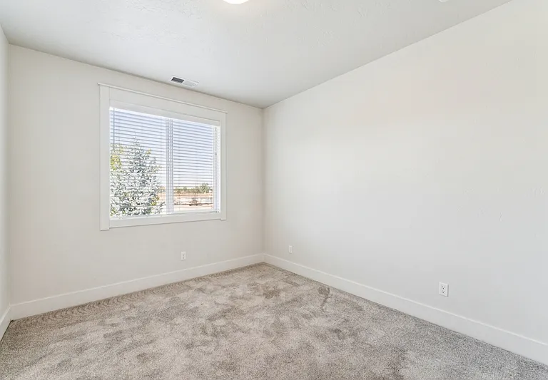 3243 S Sedgebrook Ln — Photo 35