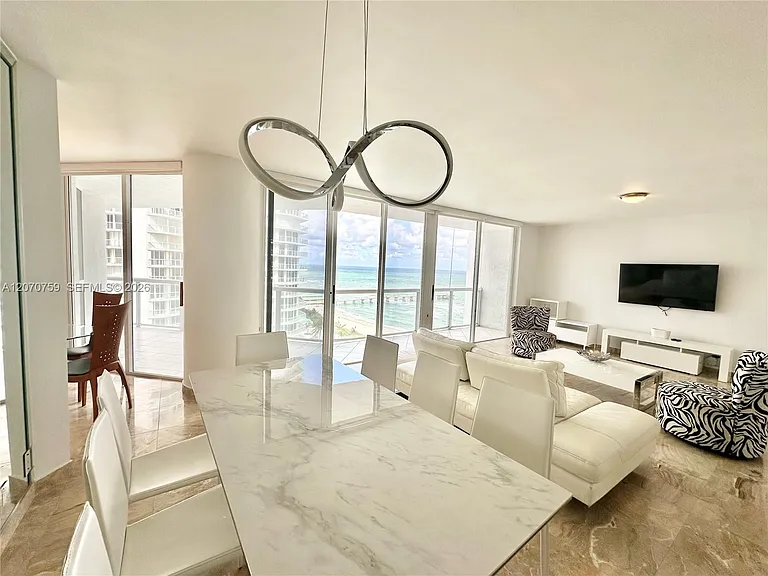 16425 E Collins Ave #1215 — Photo 9
