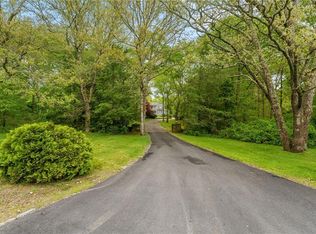 4720 S County Trl, Charlestown, RI 02813