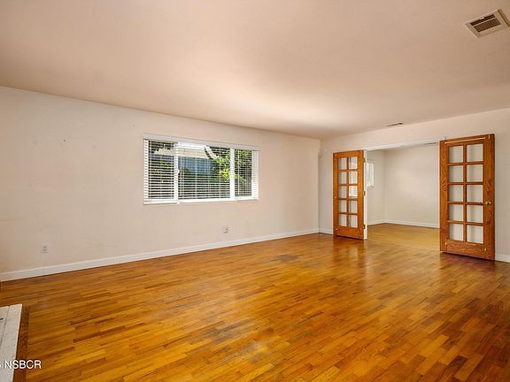 5th image of 812 Francine Ln