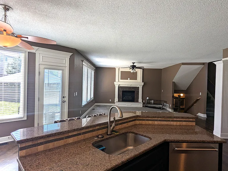 858 S Jaide Ln — Photo 34