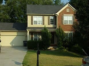 2nd image of 2910 Saint Andrews Ct