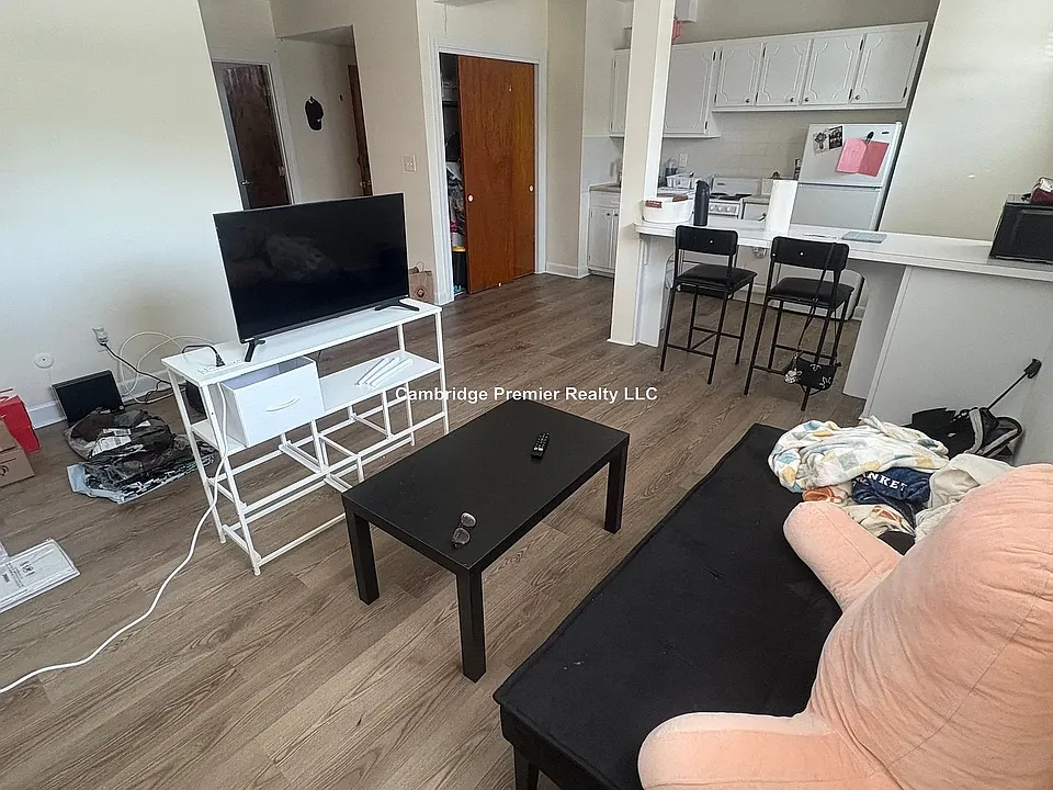 160 N Beacon St #2A