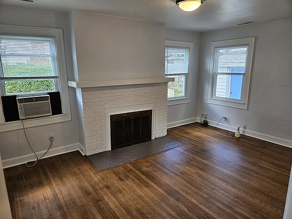 2nd image of 4553B Guilford Ave