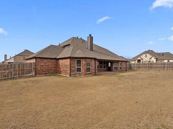 2nd image of 448 Lovelock Dr