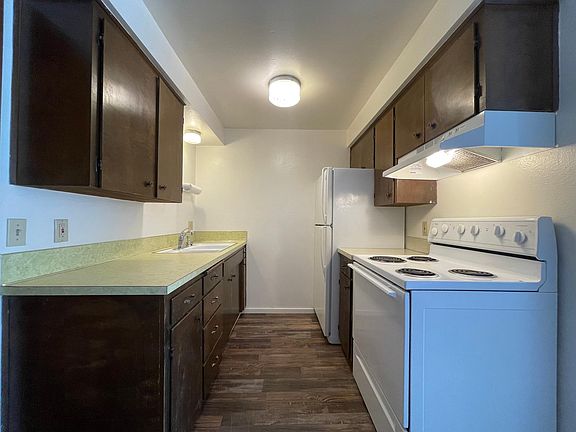 2nd image of 519 N Walker St #4