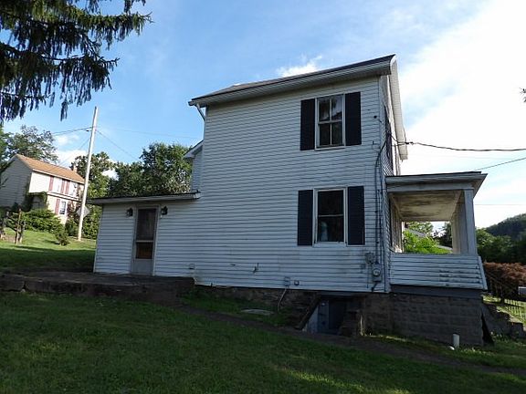 2nd image of 39 Walnut Ave
