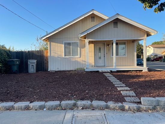 1661 Frienza Ave, Sacramento, CA 95815