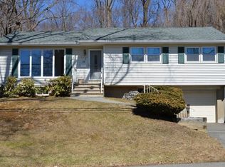58 Oakwood Ave, Mine Hill, NJ 07803