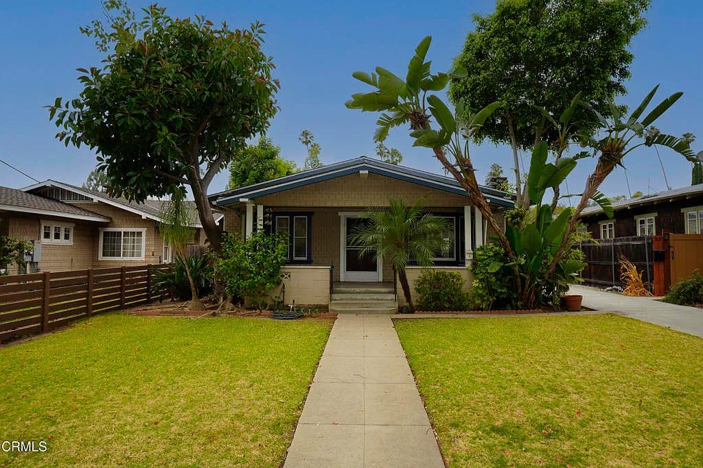 4 bed, 3.0 bath, 1618 sqft, $4,495 — Photo 1