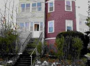 14 Hillside St #2, Worcester, MA 01610