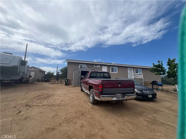 8471 Caughlin Rd, Phelan, CA 92371