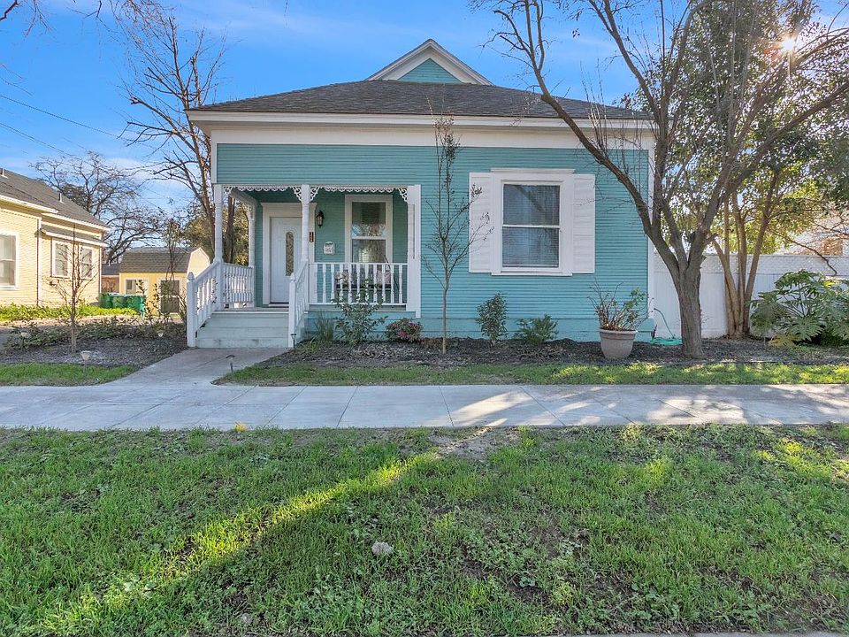 1st image of 1659 Hazel St