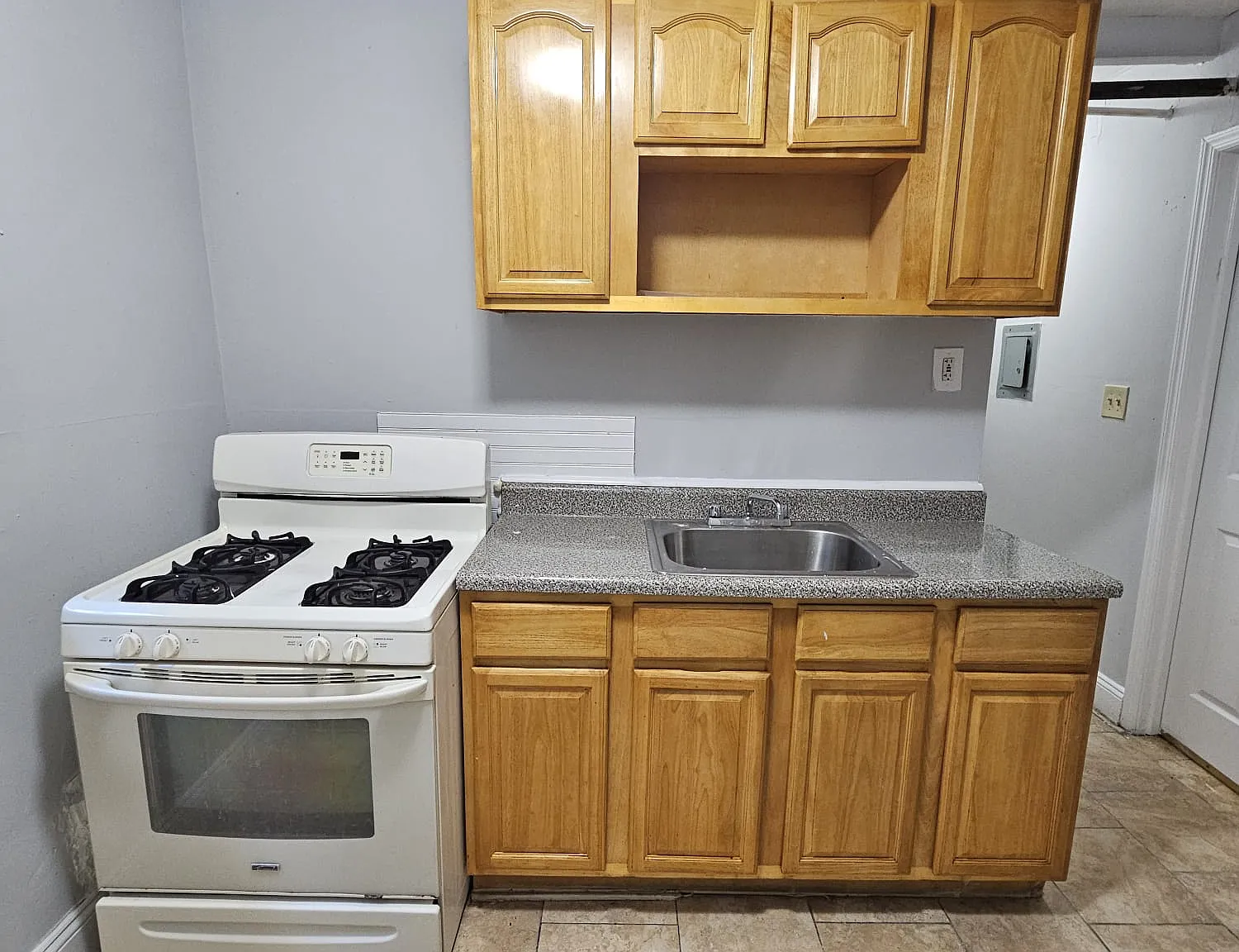 2 bed, $1,595 — Photo 3