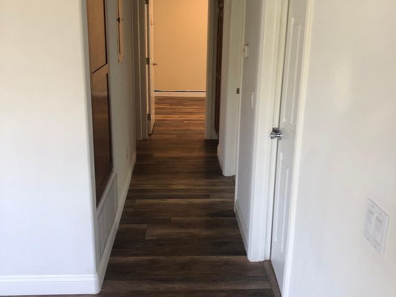 5th image of 3120 W 30th St #3120