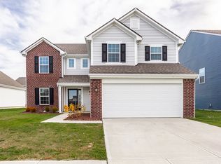 1447 Willow Tree Ln, Sheridan, IN 46069