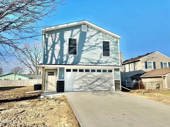 306 Dillrose Dr, Northwood, OH 43619