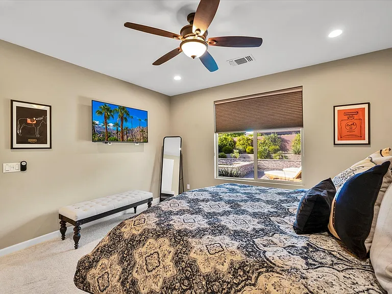 51535 N Two Palms Way — Photo 20