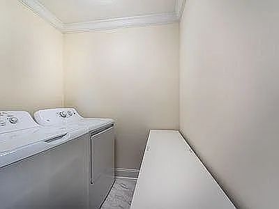 5th image of 3054 Caroline Crest Dr E