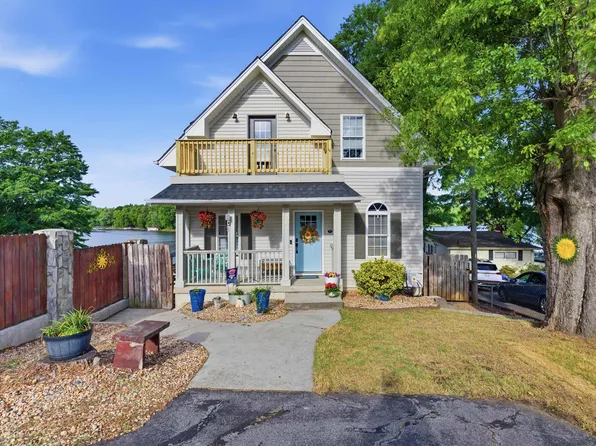 489 Lyman Lake Rd, Lyman, SC 29365