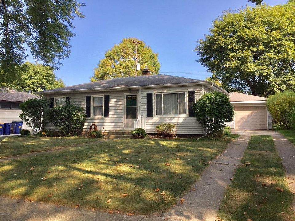 1st image of 149 Katherine Dr NE