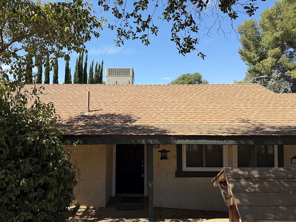1st image of 826 Katherine Rd