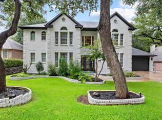 949 Blue Forest Dr, Schertz, TX 78154