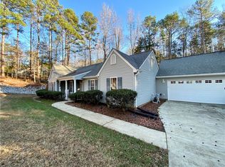 1007 Shadow Ln, Anderson, SC 29625