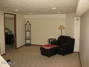 5th image of 3960 Cedric Ln