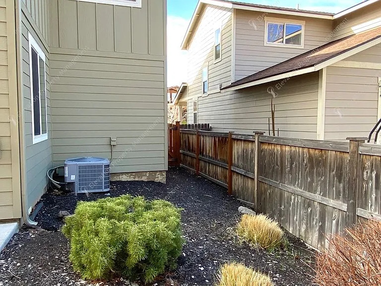 61402 Sunbrook Dr — Photo 35